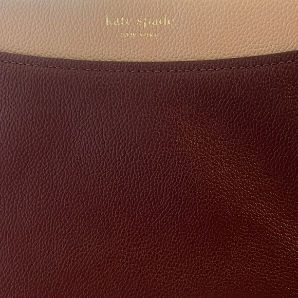 Kate Spade crossbody dusty rose and burgundy color - Picture 2 of 7